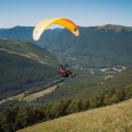 das Bild zu 'paragliding' auf Deutsch